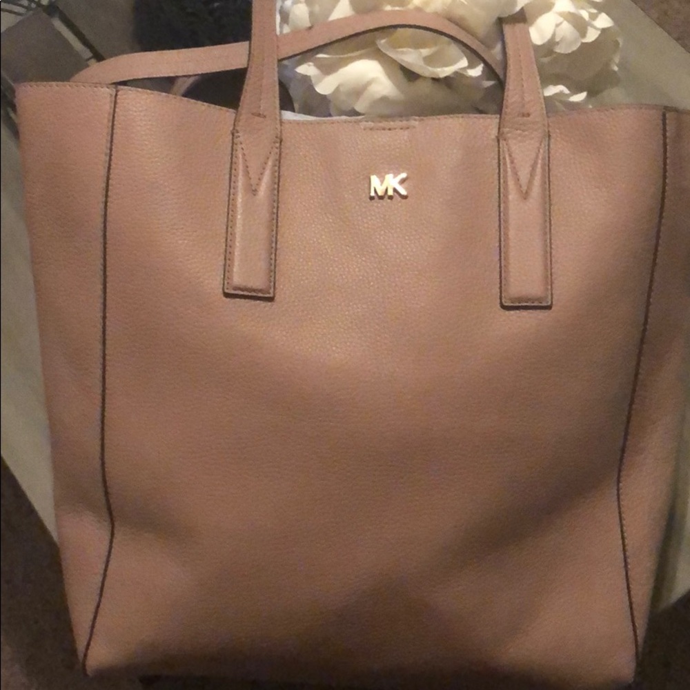 Michael Kors LG Tote Leather